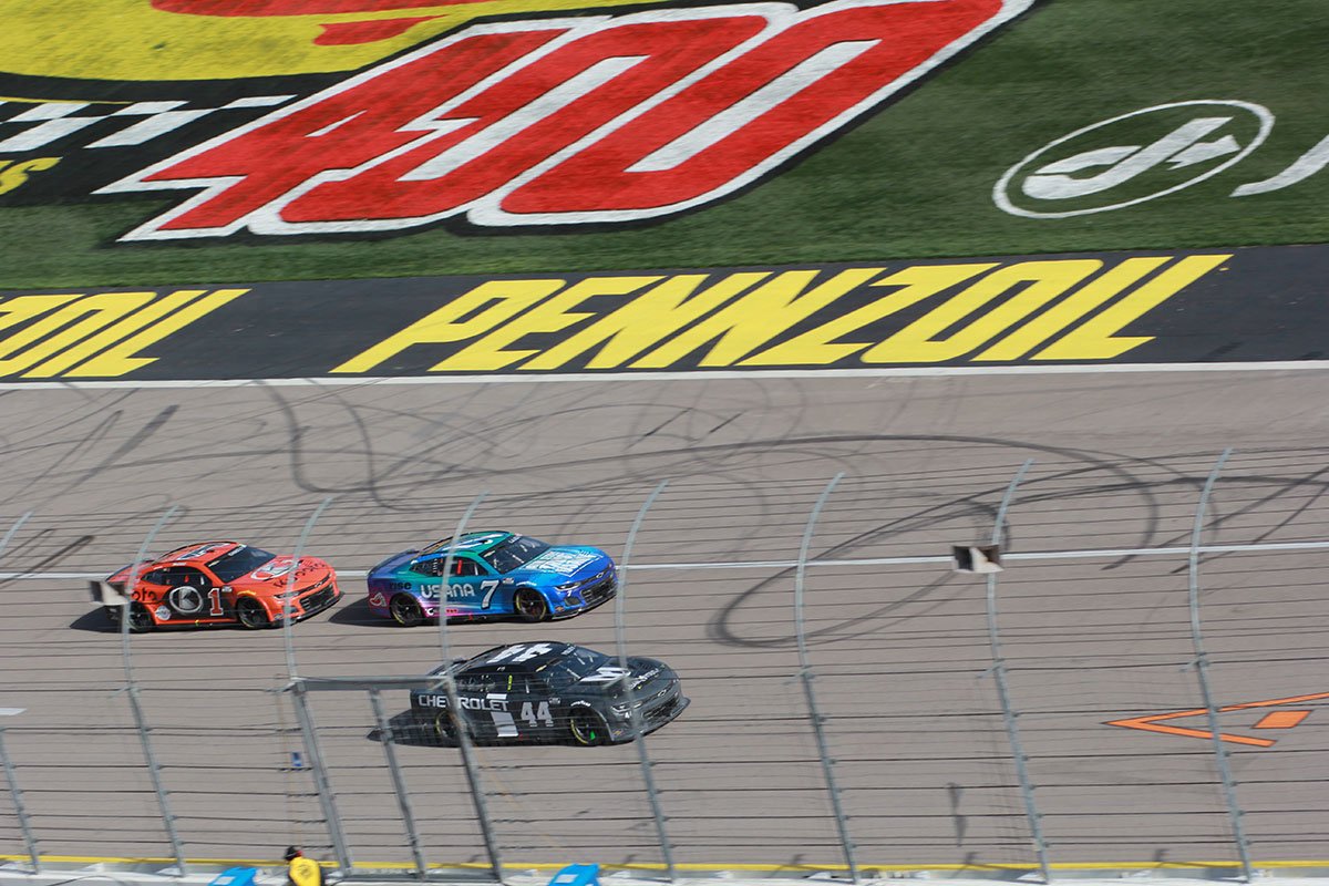 nascar race las vegas motor speedway