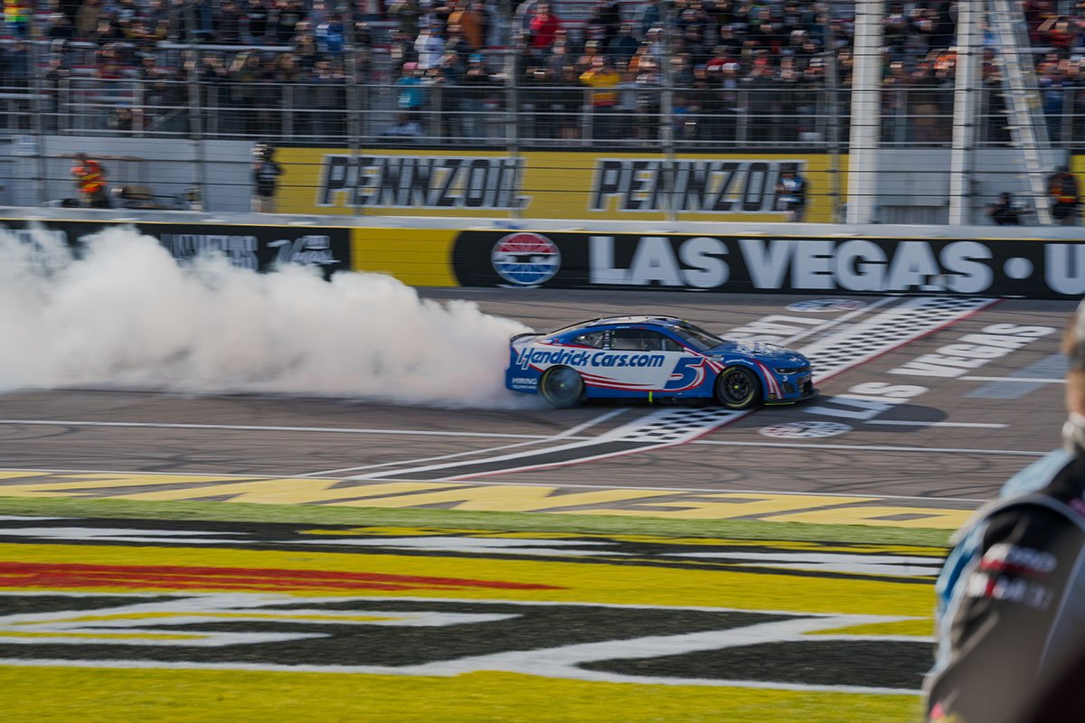 nascar race las vegas motor speedway