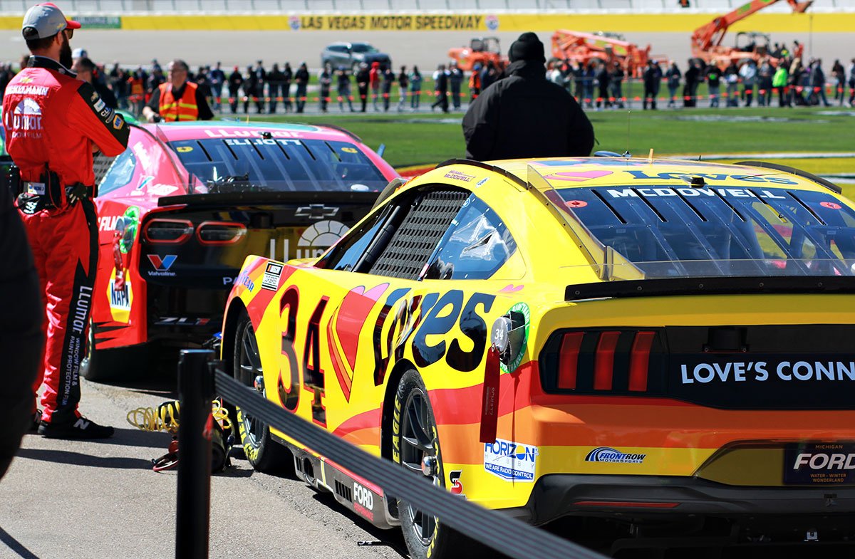 nascar race las vegas motor speedway
