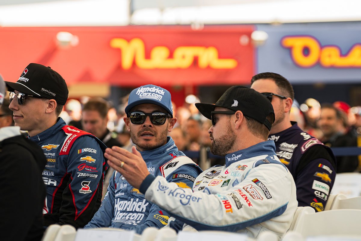 nascar race las vegas motor speedway
