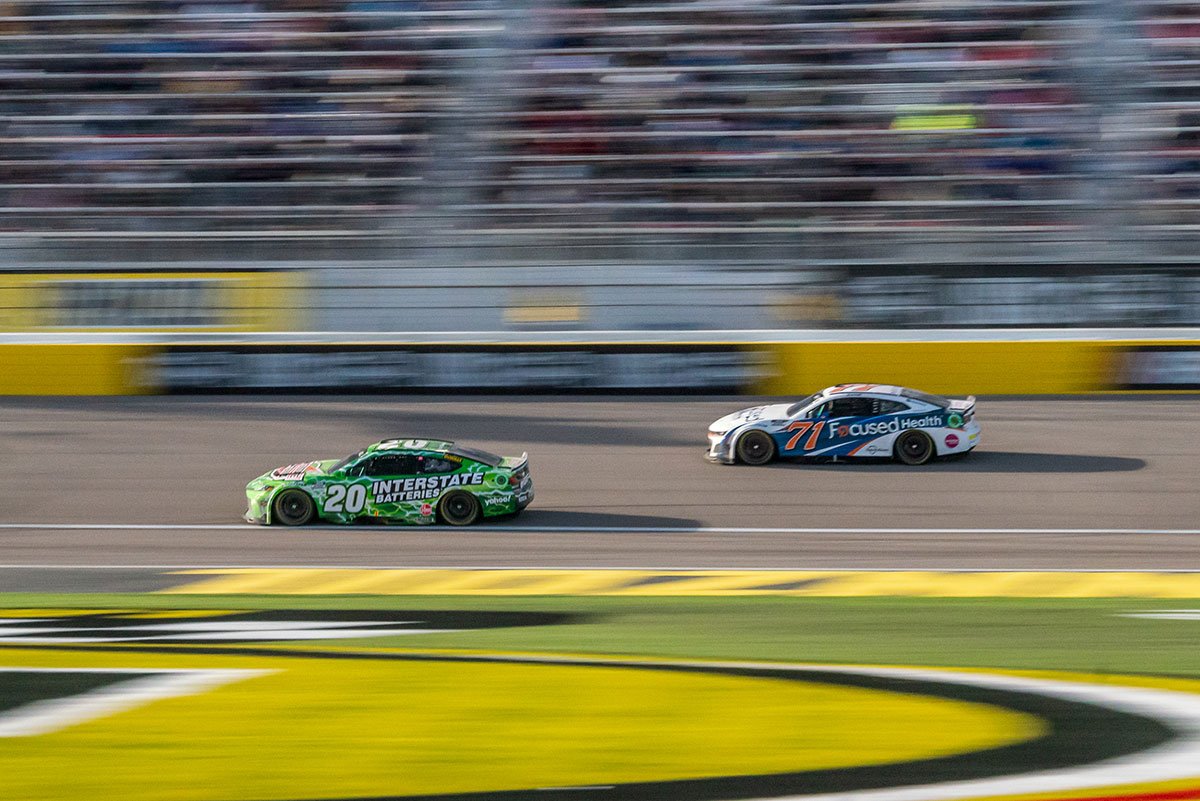 nascar race las vegas motor speedway