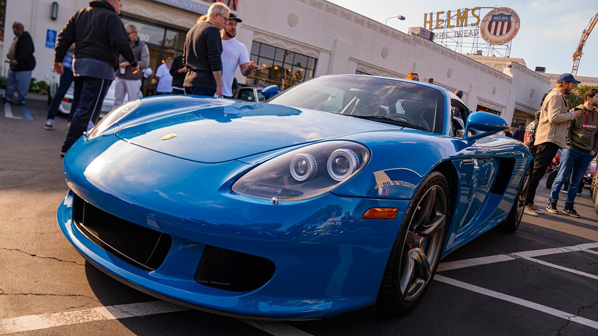 Cars & Bids presents Helms Bakery Cars & Coffee
@ Helms Bakery